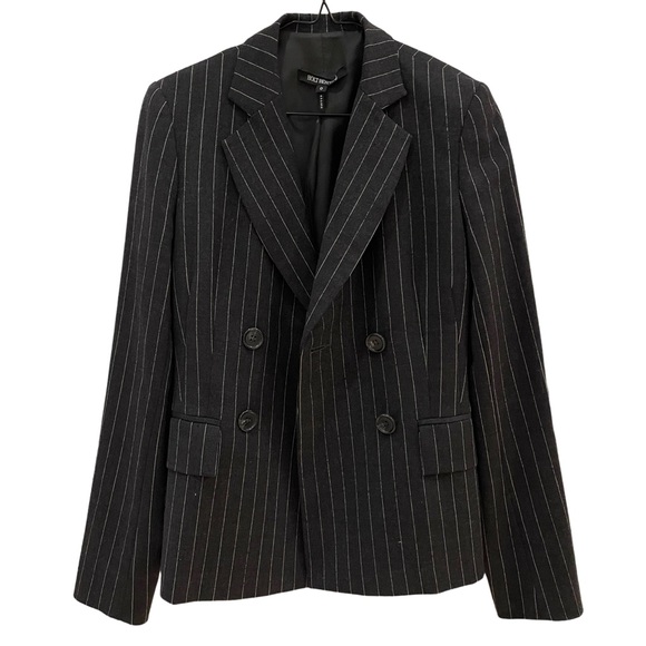Holt Renfrew Jackets & Blazers - Perfect pinstripe blazer from Holt Renfrew - brand new never worn size 0P